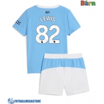 Fotballdrakt Barn Manchester City Rico Lewis #82 Hjemmedraktsett 2025-26 Kortermet (+ Korte bukser)